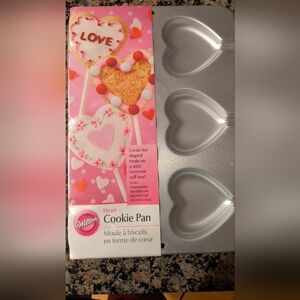 Wilton Heart Cookie Pan
